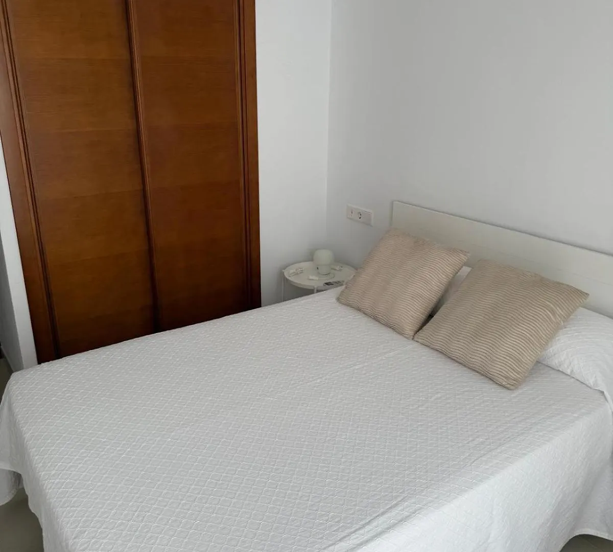 Apartamento En Bloque Familiar En Conil De La Fra. Conil de la Frontera Apartman